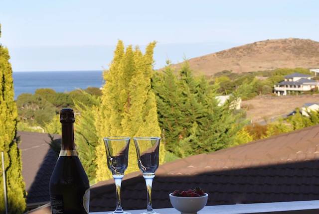 WIN 2 NIGHTS AT THE BLUFF RETREAT HOLIDAY HOUSE