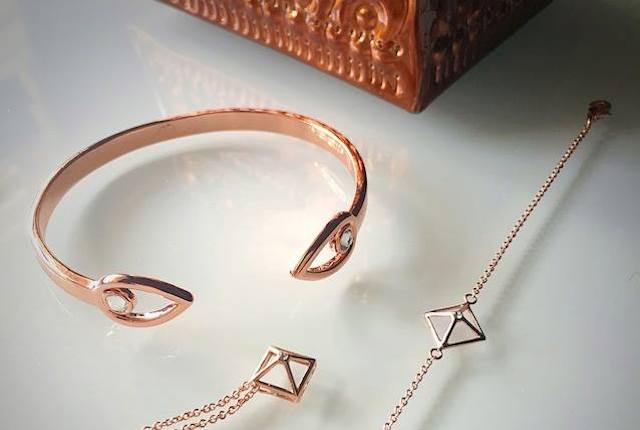 WIN GORGEOUS JEWELLERY BY ‘OF DREAMERS AND DANCERS’
