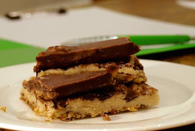 HEALTHY CARAMEL SLICE RECIPE — SAY WHAT?!