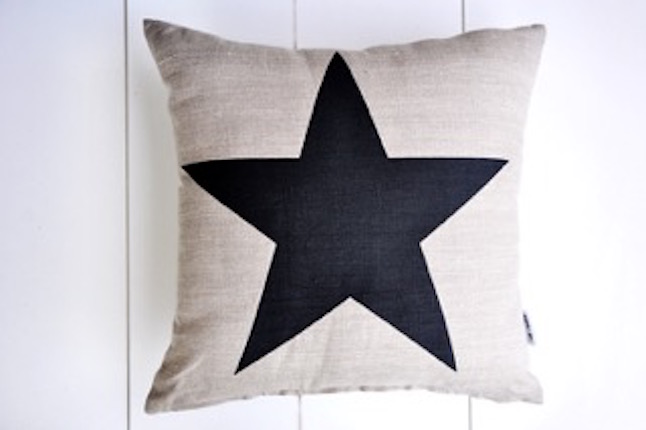 XMAS GIVEAWAY: Two awesome Ruby Red Star cushions!
