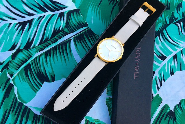 WIN 2 WATCHES AND 2 KAFTANS FROM KENNEDYS BOUTIQUE!