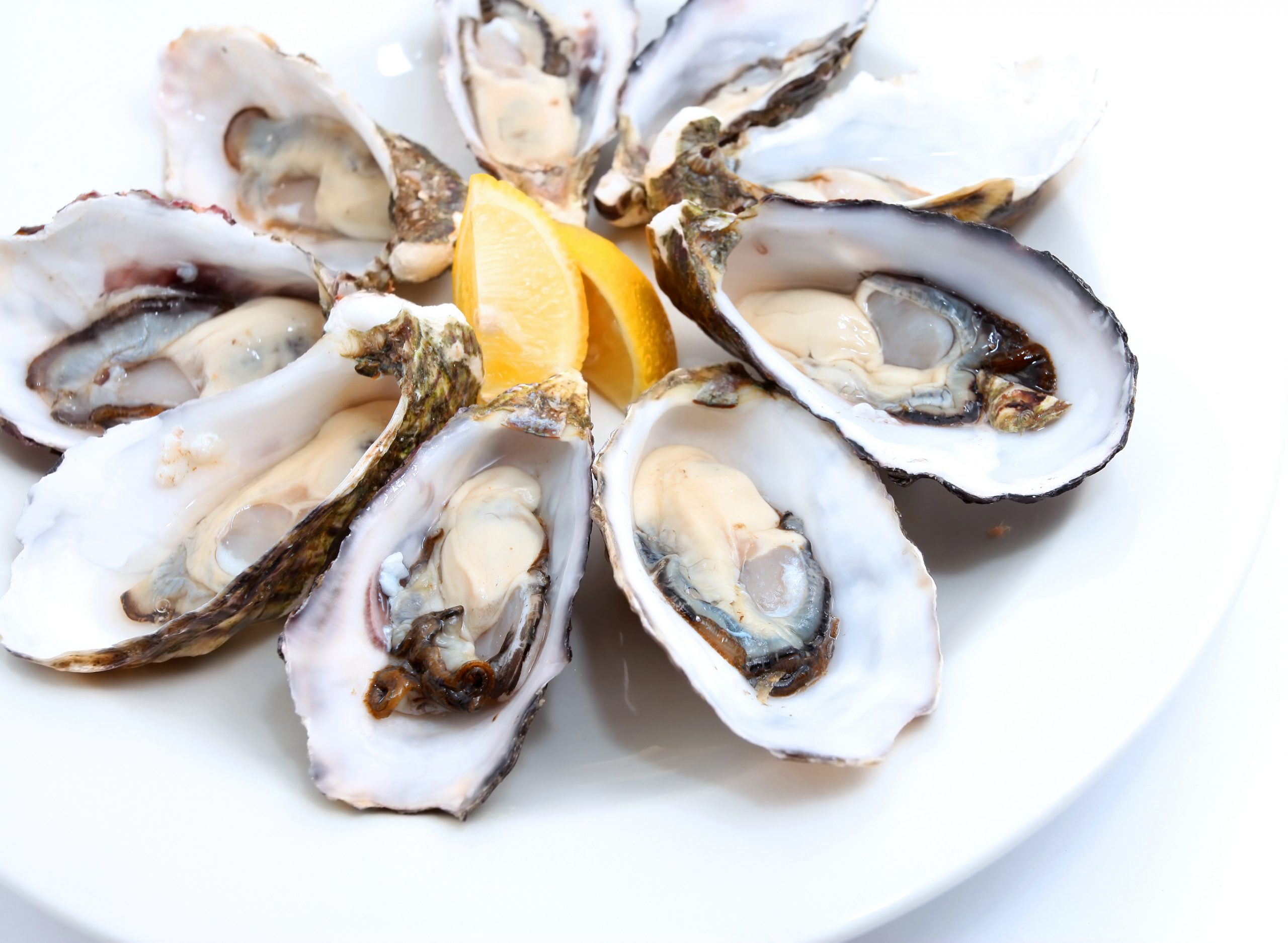 WIN 5 dozen deliciouuuus oysters to share with your loved ones, thanks to Mooka Oysters