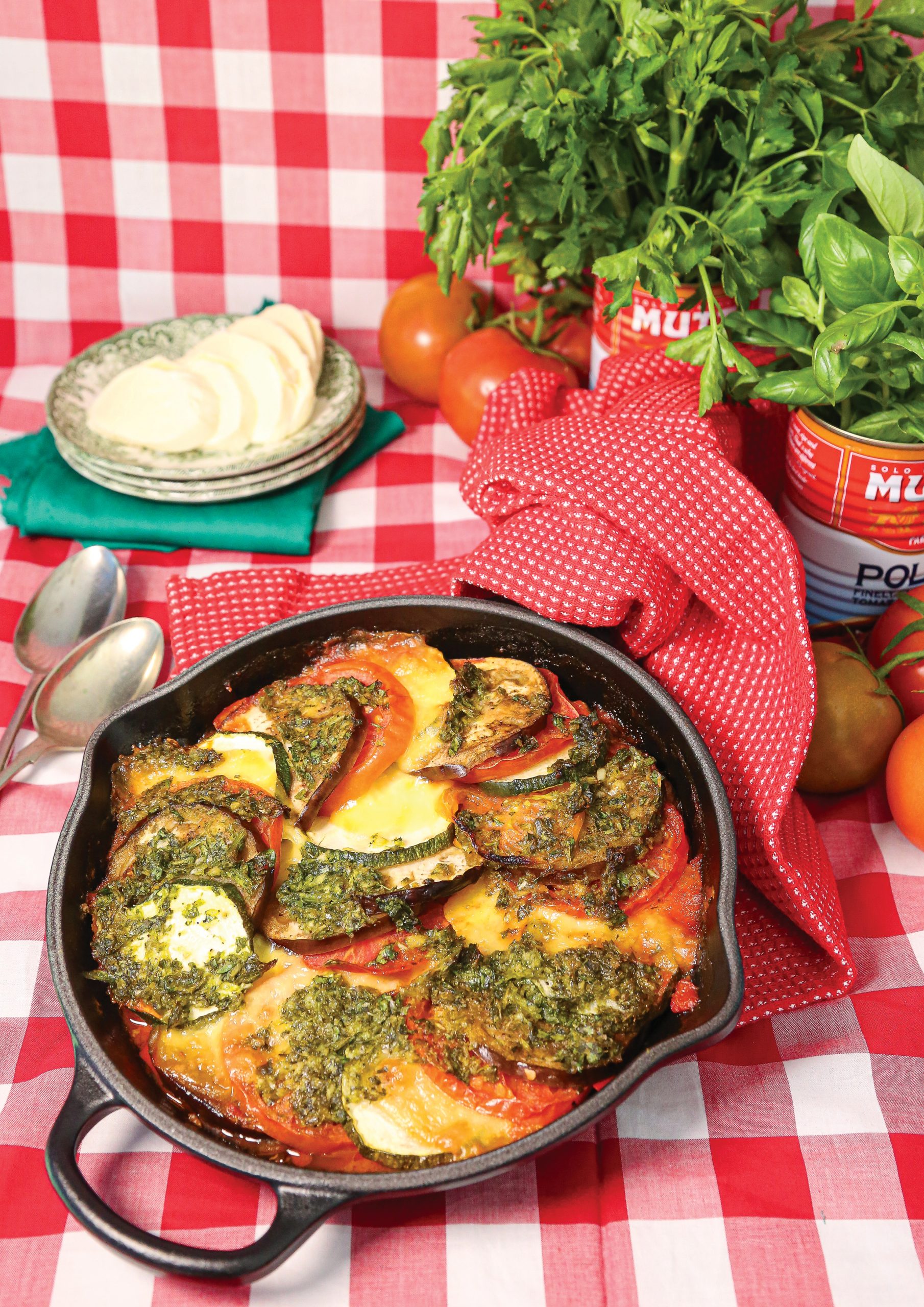 Recipe :: Ratatouille with fresh mozzarella