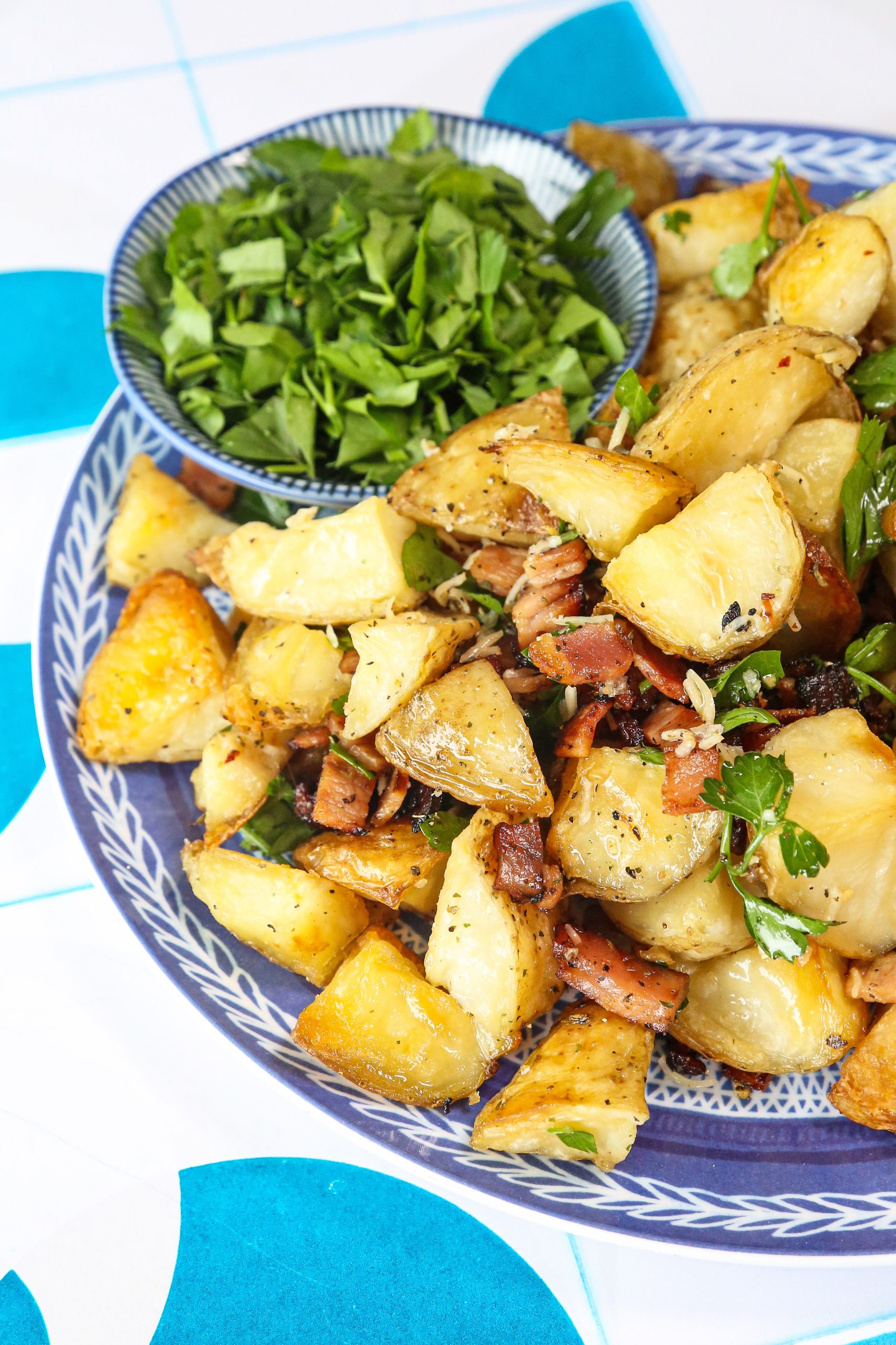 Recipe :: Garlic parmesan roast potatoes